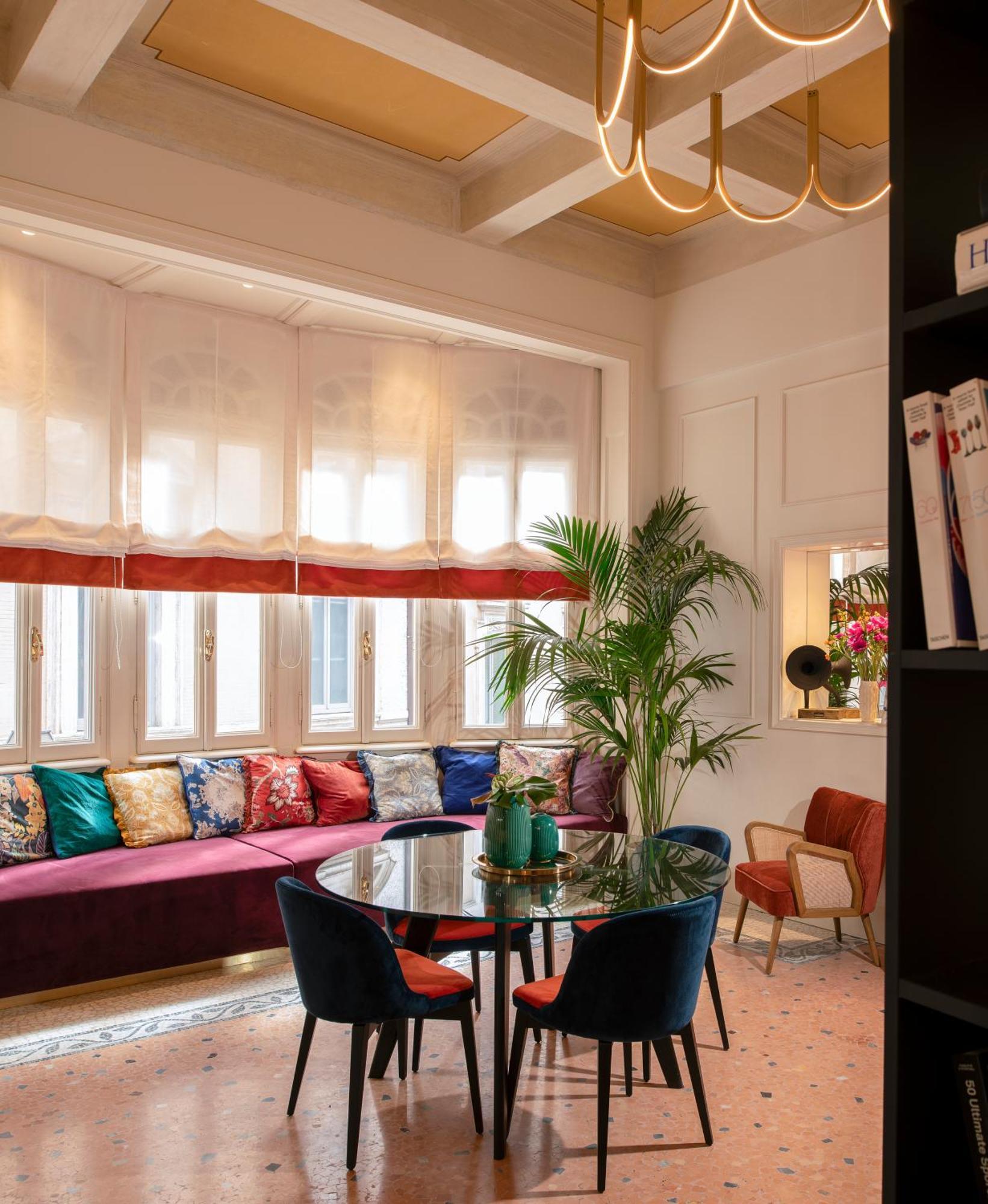 Elizabeth Unique Apartments - A Member Of Design Hotels Рим Экстерьер фото